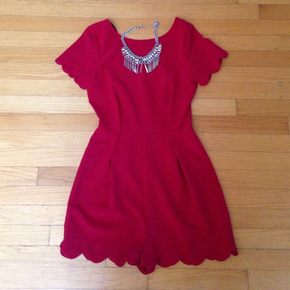 Gorgeous red Monteau romper - Picture 1 of 3